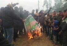 हिन्दु युवाहरुले लखेटे इसाइ धर्मका प्रचारकलाइ