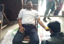 मेयर गुप्ताले रगत दिएर कार्यक्रमको गरे उदघाटन