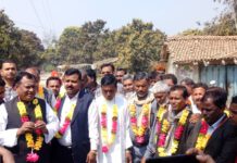 ४ किलोमीटर लामो कालोपत्रे हुने सड़कको मेयर अख्तरले गरे शिलान्यास