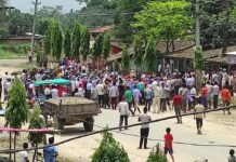 मौलापुरमा नगर अधिवेशनको विषयमा झडप , १७ जना घाइते ३७ राउण्ड फायर