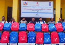 श्री सिताराम मा.वि.का ४७७ विद्यार्थीलाई शैक्षिक सामाग्री वितरण