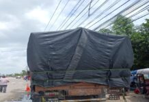 लाखाैकाे सरसमान लोड गरिएको ट्रकसहित चालक पक्राउ